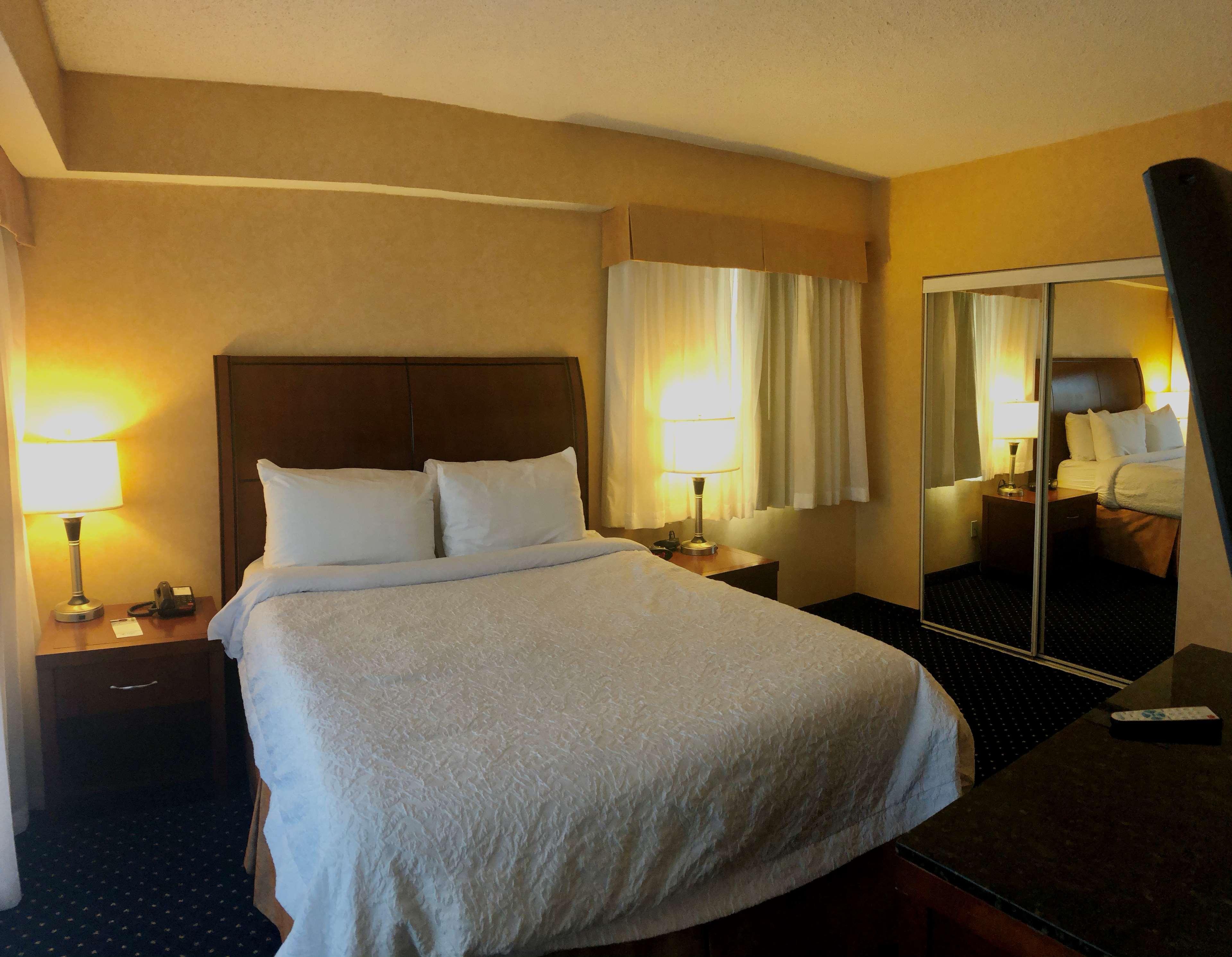 Hotel Western Downtown 3*