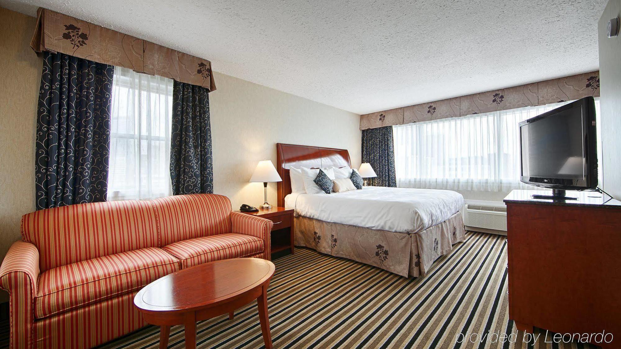 Western Downtown Hotel 3*
