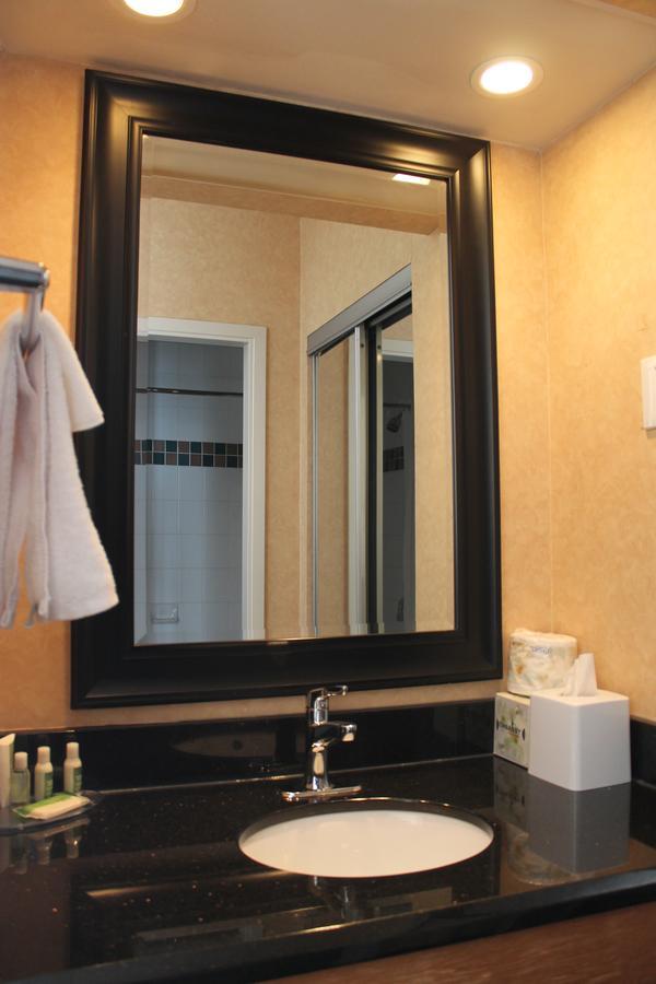 Hotel Western Downtown 3*